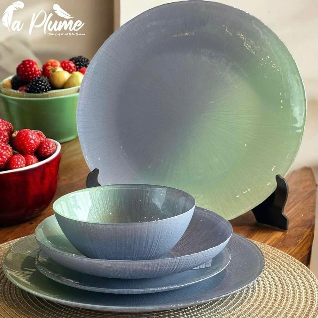 Vaisselle élégante en céramique – La Plume