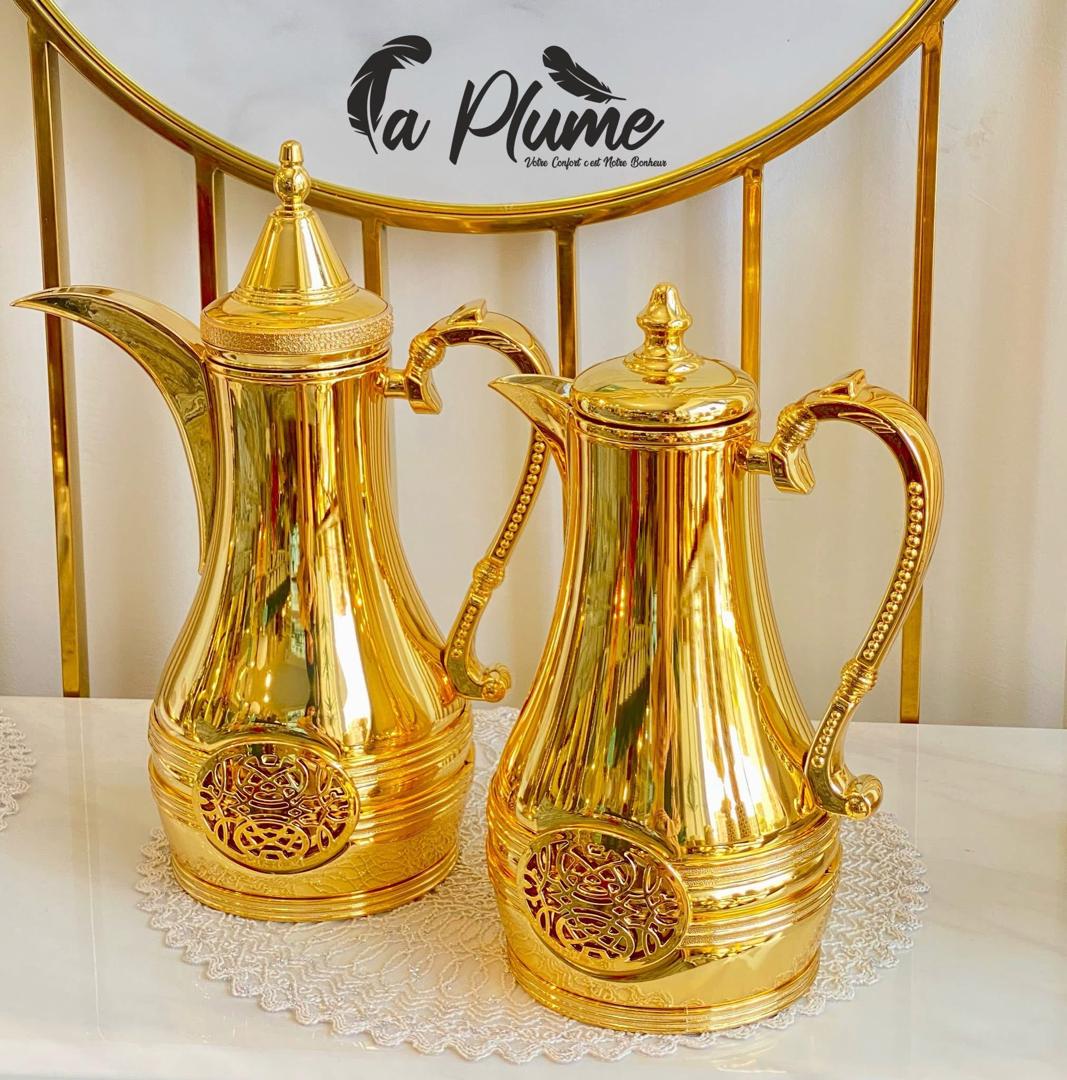 Cafetières dorées élégantes – La Plume