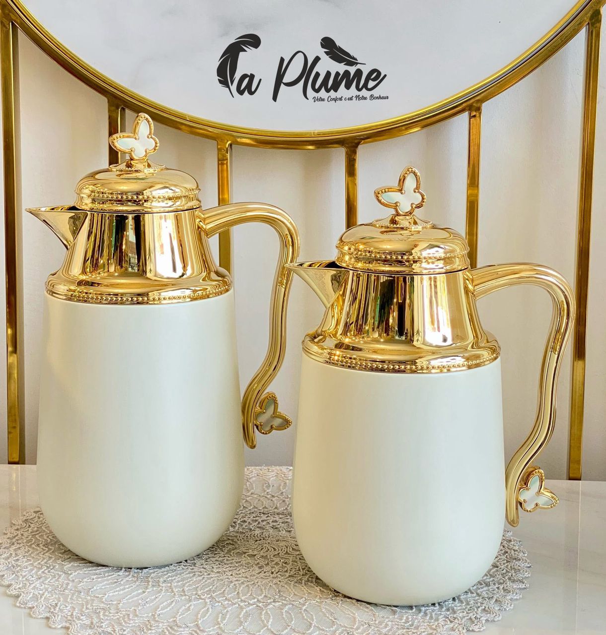 Cafetières élégantes en or et blanc – La Plume