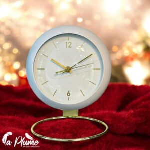 Réveil élégant ambiance festive