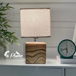 Lampe de table carrée moderne