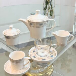 Service à café 29 pièces en porcelaine fine – Élégance et raffinement