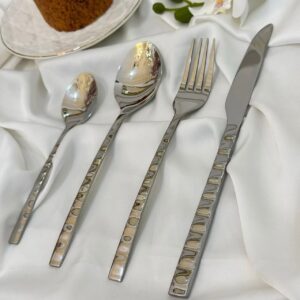 Service de couverts 24 pièces en acier inoxydable – Manche martelé design moderne