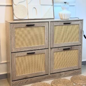 Meuble à chaussures en bois avec façades tressées