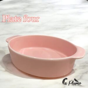 Plat à four ovale en céramique rose avec poignées