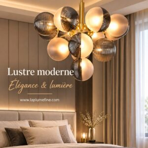 Lustre moderne avec boules en verre et laiton