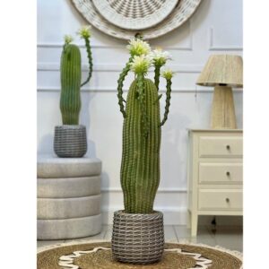 Grand cactus artificiel en pot tressé