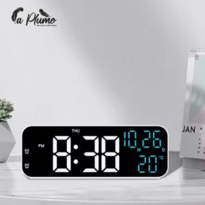 Horloge de bureau avec luminosité réglable et minuterie