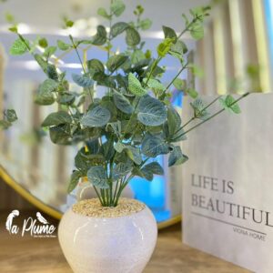 Plante Artificielle Eucalyptus Vert dans Pot Sphérique Blanc