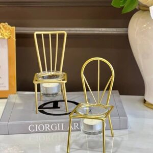 Les porte-bougies chaises miniatures