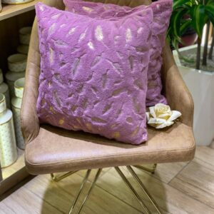 Le Coussin Décoratif "Plumes de Velours Dorées"