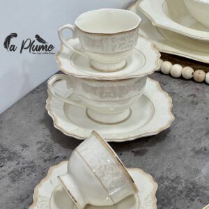 Service à Café Prestige 24 Pièces au Design Floral Beige Romantique