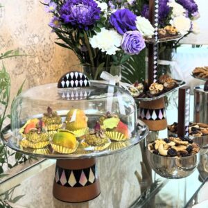 Porte-Gâteau de Luxe avec Cloche en Verre