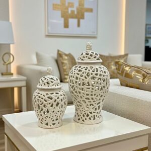 Vase Blanc En Pot De Gingembre Avec Couvercle