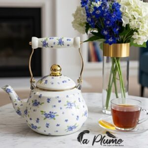 Théière Émaillée "Douceur de Lavande"" – Style Vintage & Haute Résistance