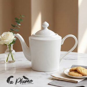 Théière en Céramique "Blancheur de Soie" – Modèle Traditionnel Évasé