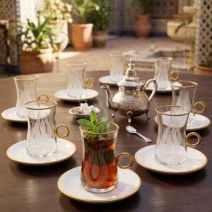 Service à Thé Royal Éclat Doré et Verre Ciselé (12 Pièces)