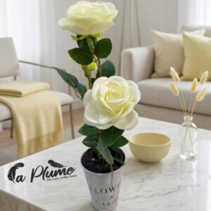 Rose Éternelle en Pot Élégance Florale Blanche