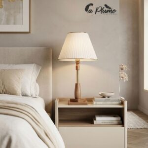 Lampe de Chevet en Bois Élancée