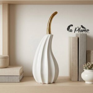 Sculpture décorative "Poire Élégance"
