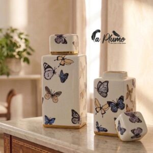 Vase « Papillons Impériaux » en Porcelaine avec Couvercle