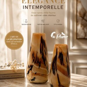 Vase Conique aux Ligne Épurée