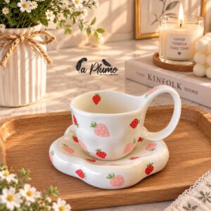 Tasse et sous tasse élégant