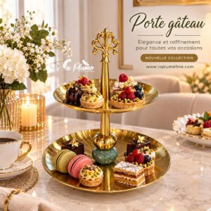 Porte gâteau à étages en métal doré et détails sculptés